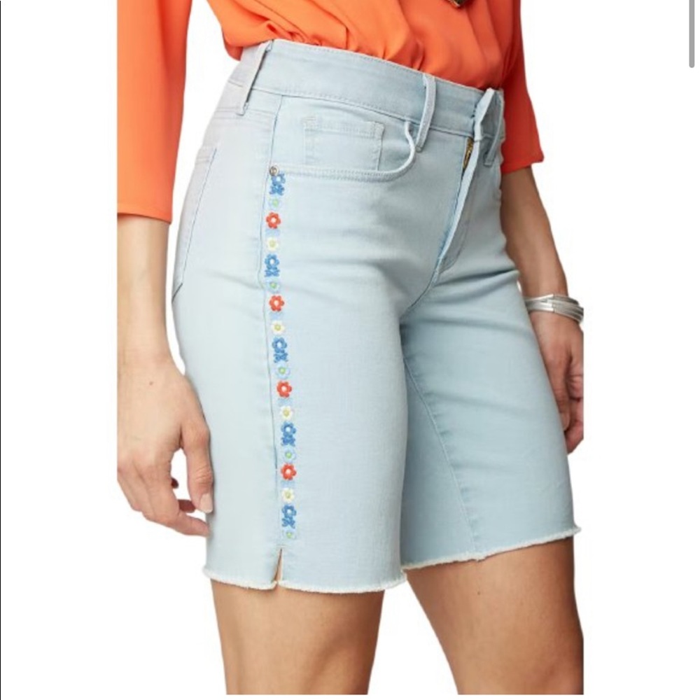 NYDJ Ella Bermuda Shorts Valhalla Womens 12 Blue Denim Side Seam Embroidered NWT